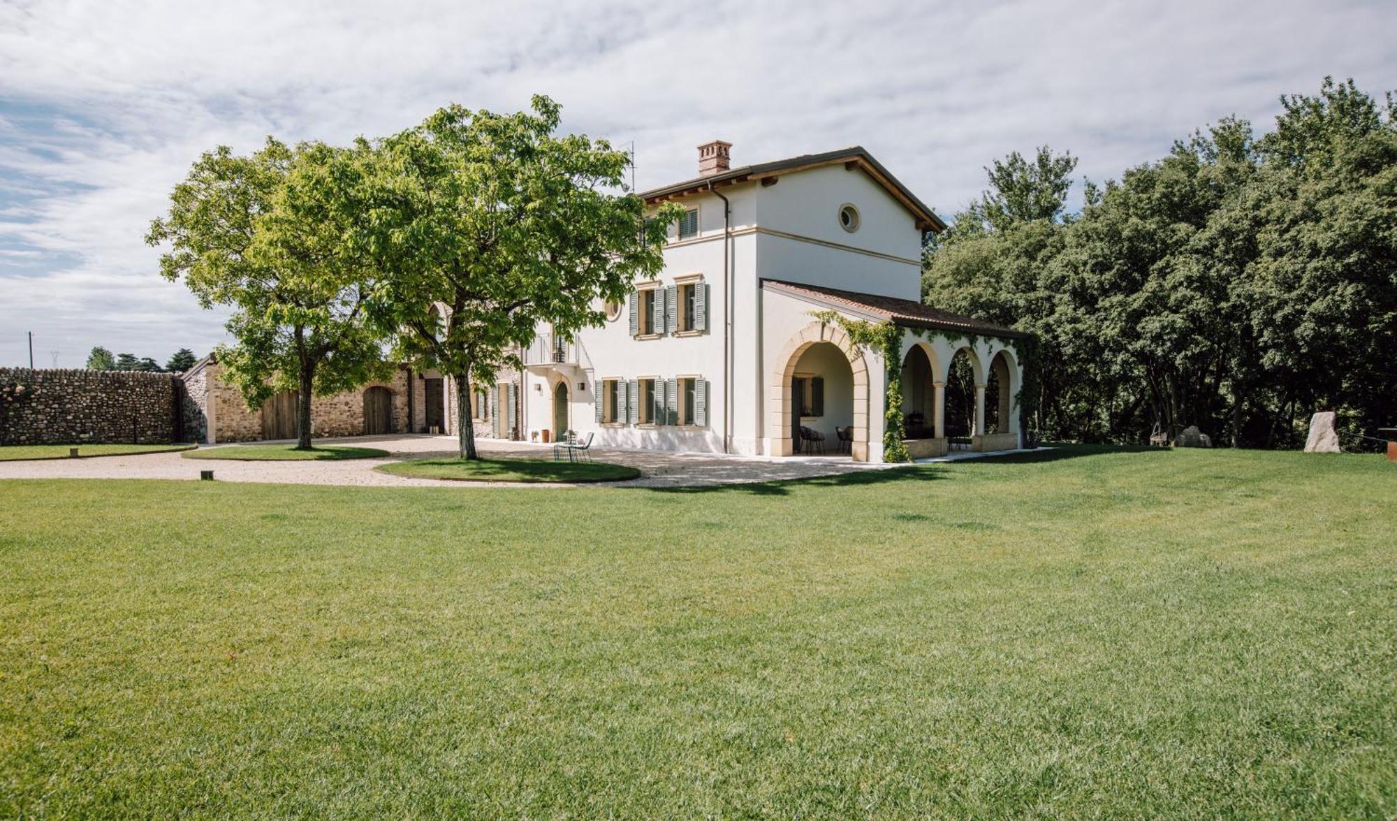 Corte Lanfranconi Relais بيسكانتينا المظهر الخارجي الصورة